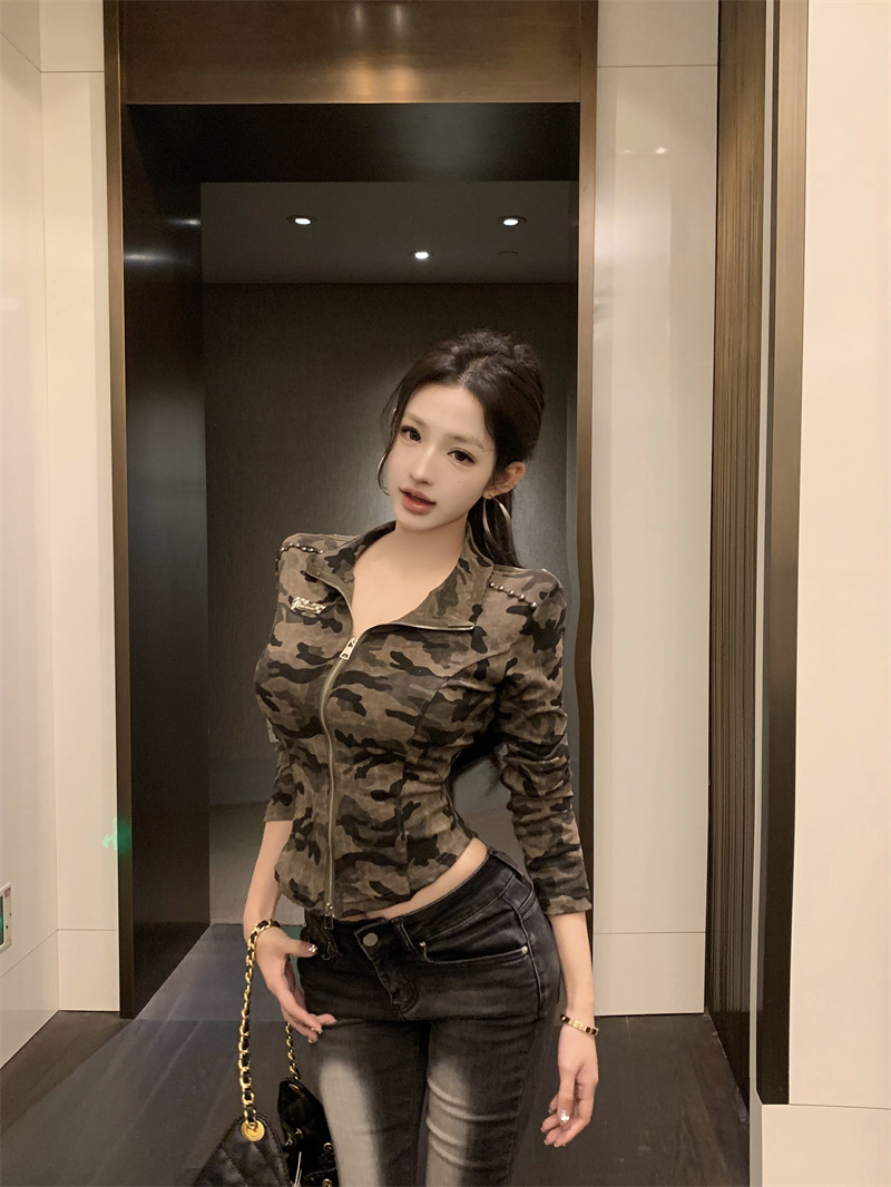 Women's Camo Print Long Sleeve Stand Collar Double Zip Slim Fit Top - Image 2