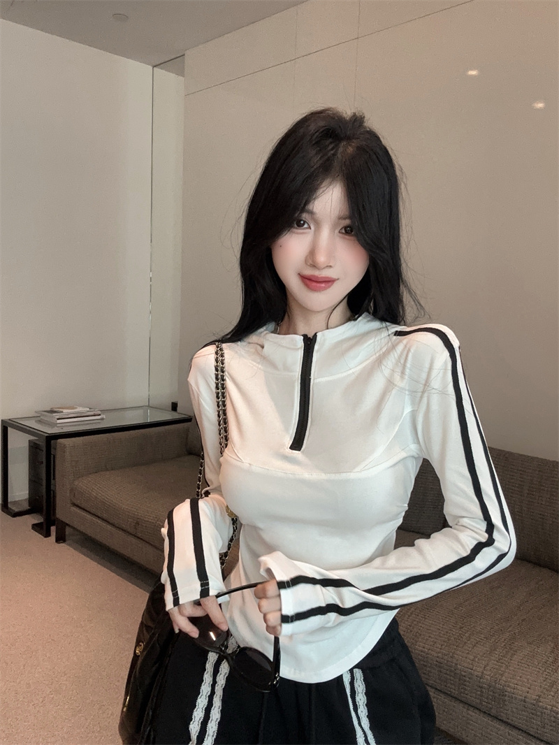 2025 Fall Hooded Long Sleeve Zip Slim Cropped T-Shirt for Women - Image 3