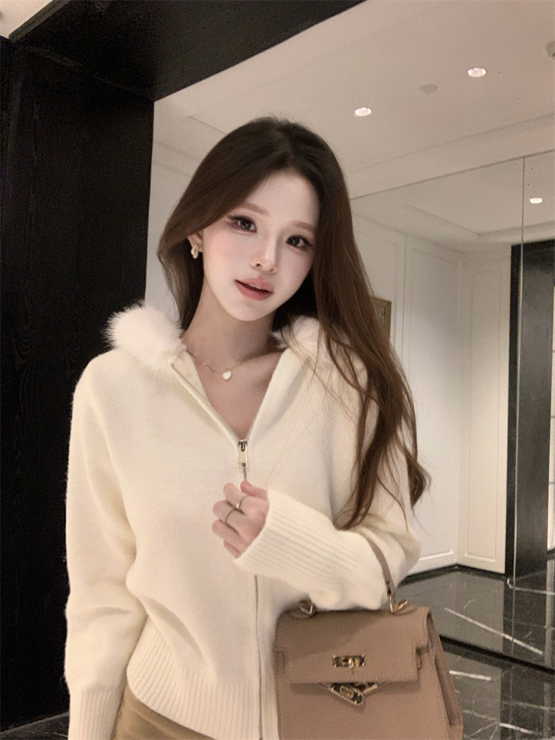 Women's American Retro Hooded Zip Cardigan Sweater with Faux Fur Collar Loose Fit Fall Winter - Image 3