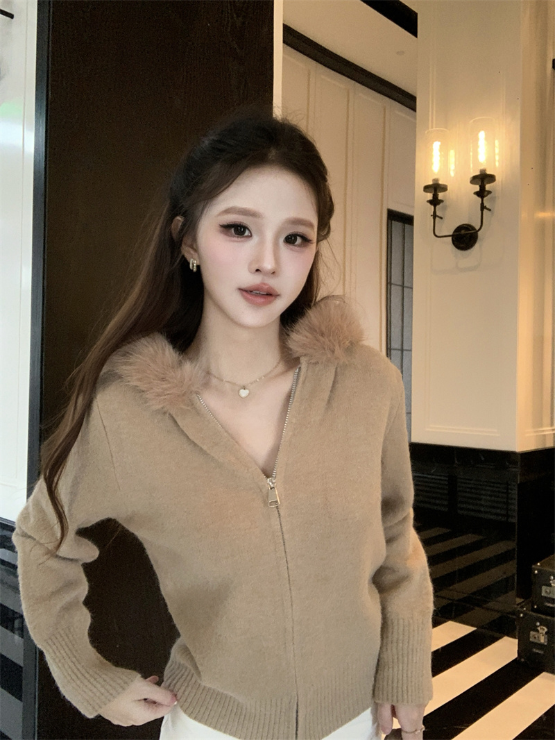 Women's American Retro Hooded Zip Cardigan Sweater with Faux Fur Collar Loose Fit Fall Winter - Image 2