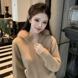Women's American Retro Hooded Zip Cardigan Sweater with Faux Fur Collar Loose Fit Fall Winter