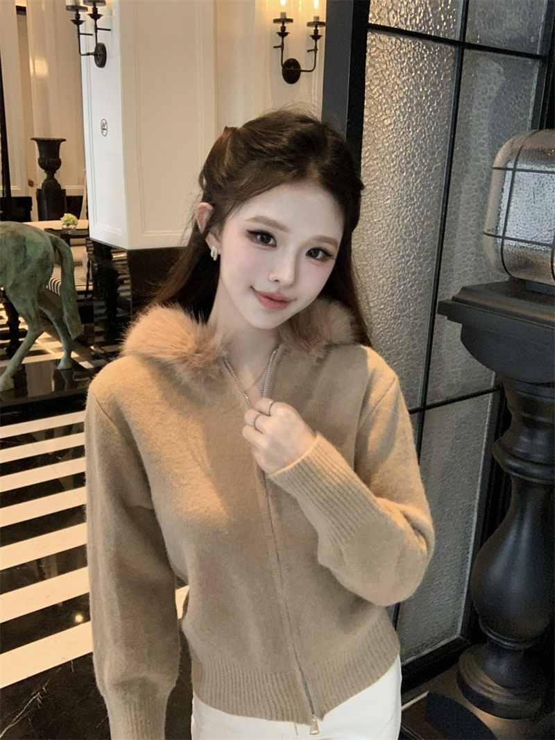 Women's American Retro Hooded Zip Cardigan Sweater with Faux Fur Collar Loose Fit Fall Winter