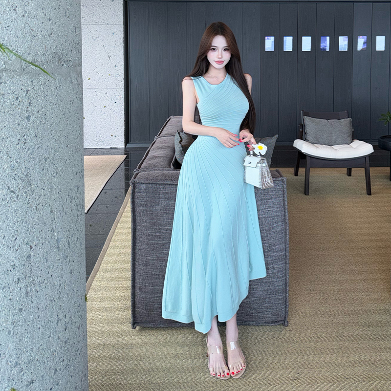 Women's Sleeveless Knit Bodycon Dress with Asymmetric Pleats and Cinched Waist - Image 3
